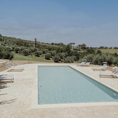 Agriturismo Qui Voglio Monte Roberto Exteriér fotografie